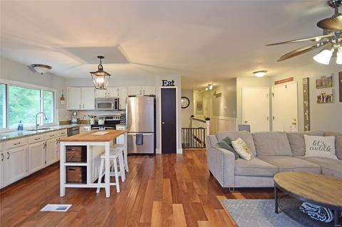 252 Village Creek Dr, Ballwin, MO 63021 photo 7
