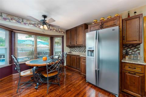 106 Cedar Ridge Ct, Weldon Spring, MO 63304 photo 10