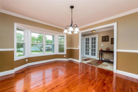 106 Cedar Ridge Ct, Weldon Spring, MO 63304 photo 11
