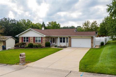 106 Cedar Ridge Ct, Weldon Spring, MO 63304 photo 1