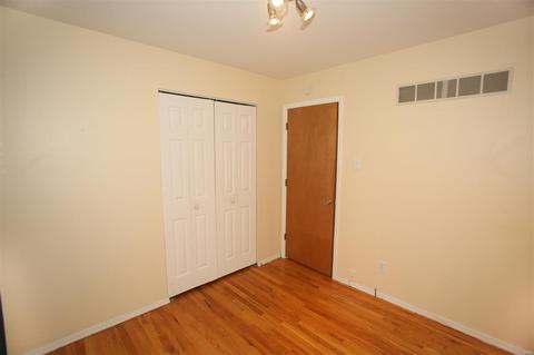 708 La Bonne Pkwy, Manchester, MO 63021 photo 23