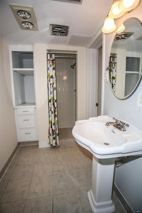 708 La Bonne Pkwy, Manchester, MO 63021 photo 28