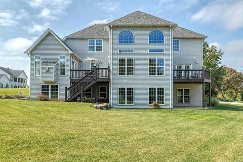 680 Killary Down, Weldon Spring, MO 63304 photo 3