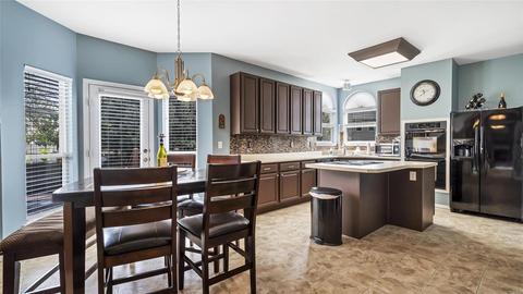 25 Fairwoods Ct, O'fallon, MO 63368 photo 16