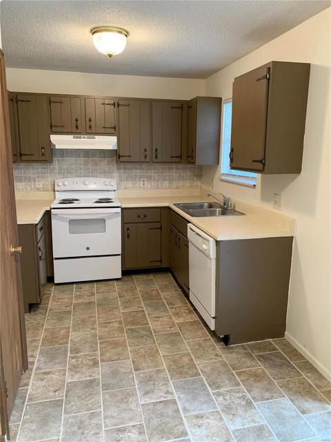 505 Wild Winds Dr, O'fallon, MO 63368 photo 5