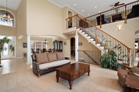 1511 Palisades Dr, Wildwood, MO 63021 photo 11