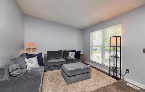 1321 Trading Post Ln, O'fallon, MO 63366 photo 3