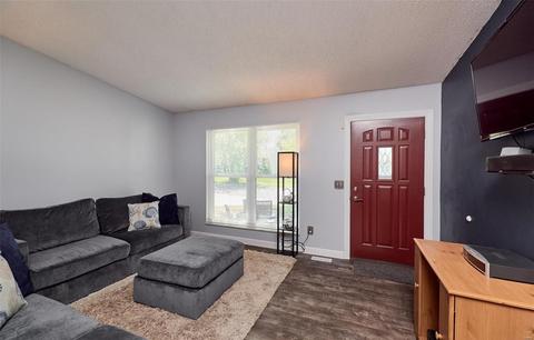 1321 Trading Post Ln, O'fallon, MO 63366 photo 4