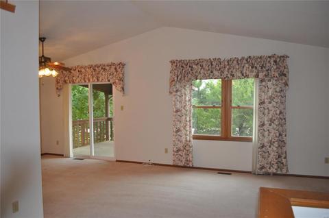 6342 Long Timber Dr, O'fallon, MO 63368 photo 4