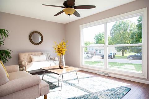 617 Marcel, Manchester, MO 63011 photo 2