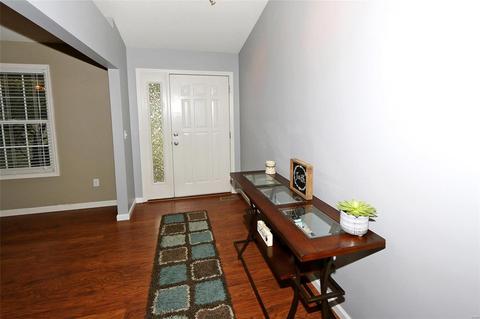 105 Rightfield Dr, O'fallon, MO 63366 photo 2