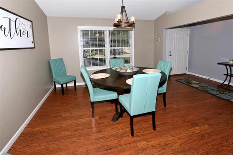 105 Rightfield Dr, O'fallon, MO 63366 photo 5