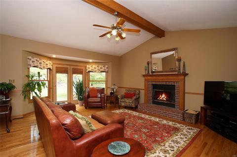203 Cobblefield Ct, Wildwood, MO 63011 photo 4