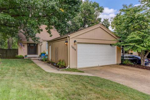 1619 Award Dr, Manchester, MO 63021 photo 2