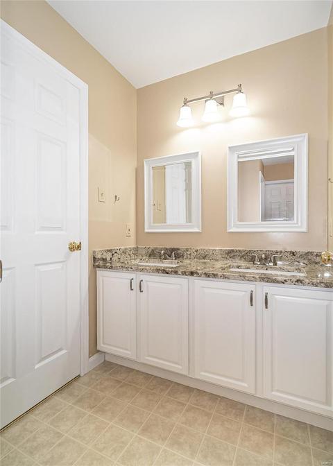 8009 Knights Xing, O'fallon, MO 63368 photo 17