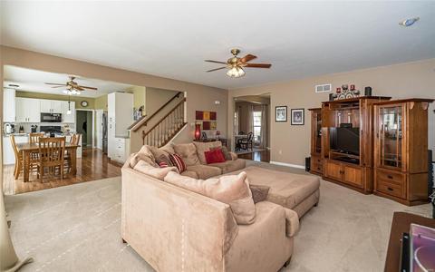 8009 Knights Xing, O'fallon, MO 63368 photo 27