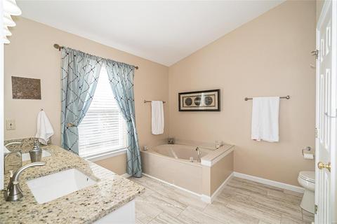 8009 Knights Xing, O'fallon, MO 63368 photo 12