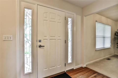 1044 Johanna Dr, Ballwin, MO 63021 photo 4