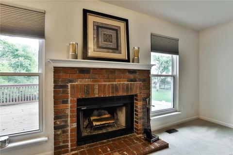 1044 Johanna Dr, Ballwin, MO 63021 photo 22