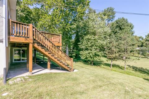 265 White Tree Ln, Ballwin, MO 63011 photo 32