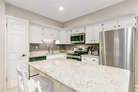 265 White Tree Ln, Ballwin, MO 63011 photo 14