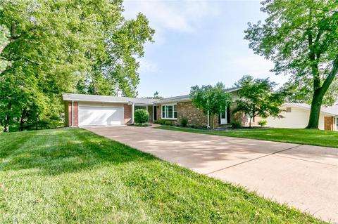 265 White Tree Ln, Ballwin, MO 63011 photo 29