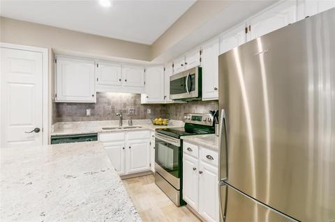 265 White Tree Ln, Ballwin, MO 63011 photo 13