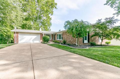265 White Tree Ln, Ballwin, MO 63011 photo 1