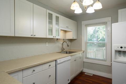 8603 Forest Ave, Charlack, MO 63114 photo 16
