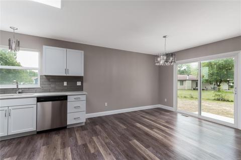 1 Cedar Ln, O'fallon, MO 63366 photo 9