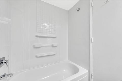 135 Shadalane, Ballwin, MO 63011 photo 20