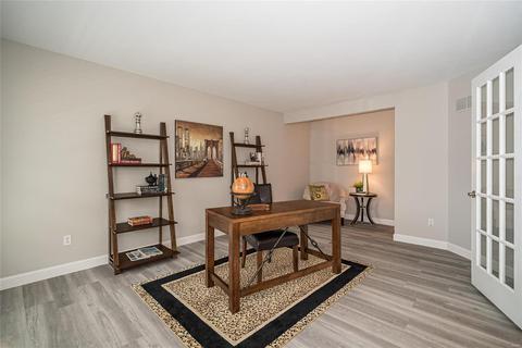 411 Valley Mnr, Ballwin, MO 63021 photo 7