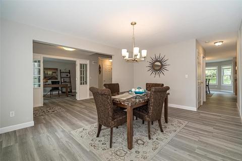 411 Valley Mnr, Ballwin, MO 63021 photo 6