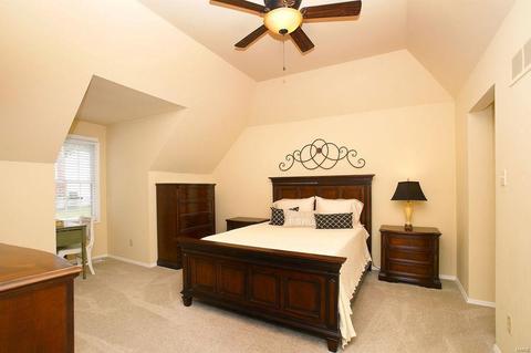583 Mcbride Pointe Dr, Wildwood, MO 63011 photo 14
