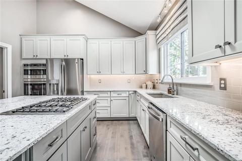 921 Bristol Manor Ct, Ballwin, MO 63011 photo 4
