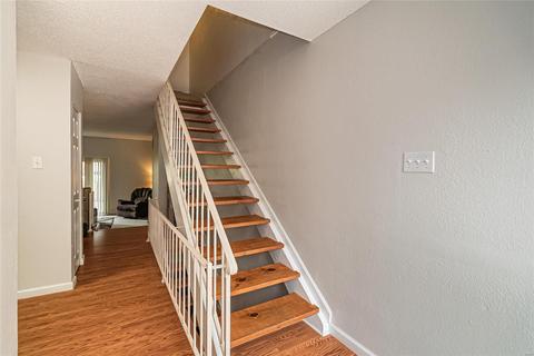 1210 Wicklow Rd #A, Ballwin, MO 63021 photo 2