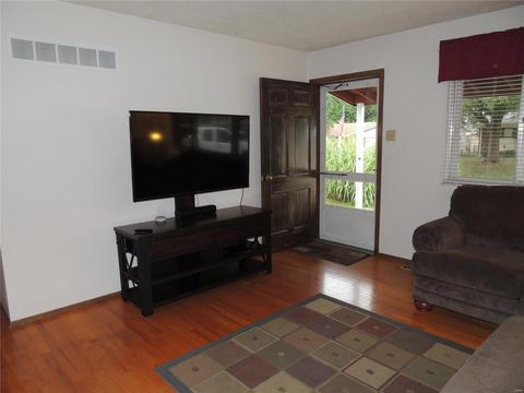 804 Primrose Ct, O'fallon, MO 63366 photo 4