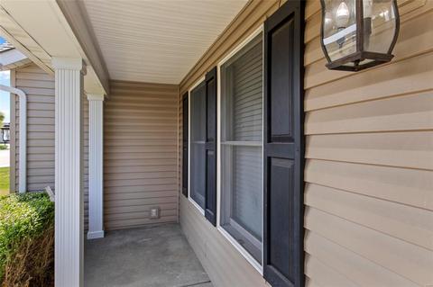 126 England, O'fallon, MO 63366 photo 4