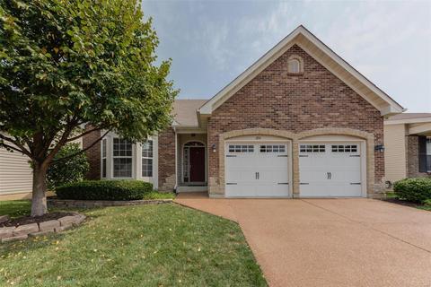 206 Natural Spring Dr, St Peters, MO 63366 photo 1