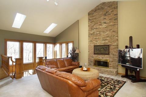 570 Autumn Oaks Dr, Ellisville, MO 63021 photo 3