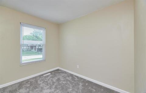 370 Stormyoak Dr, Ballwin, MO 63021 photo 30