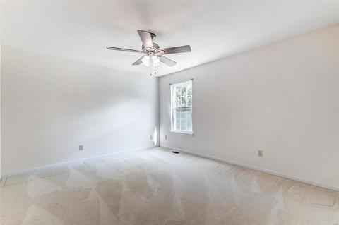 1309 Kiefer Bluffs Dr, Ballwin, MO 63021 photo 17