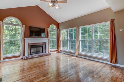 1309 Kiefer Bluffs Dr, Ballwin, MO 63021 photo 6