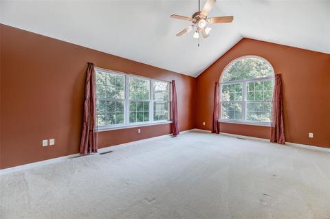 1309 Kiefer Bluffs Dr, Ballwin, MO 63021 photo 12