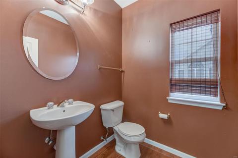 1309 Kiefer Bluffs Dr, Ballwin, MO 63021 photo 11