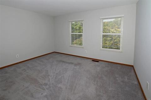 1066 Columbard Dr, Ballwin, MO 63021 photo 20