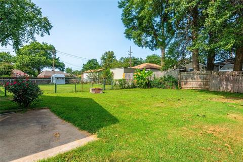 3717 Risch Ave, Saint Louis, MO 63125 photo 12