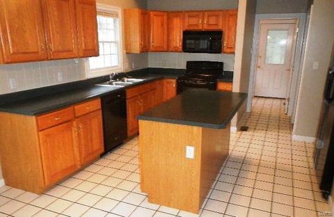 2 Finlay Flds, Manchester, MO 63021 photo 32