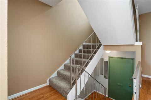 114 Carmel Woods, Ellisville, MO 63021 photo 2