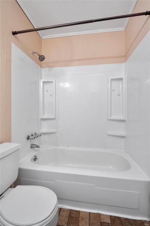 114 Carmel Woods, Ellisville, MO 63021 photo 19
